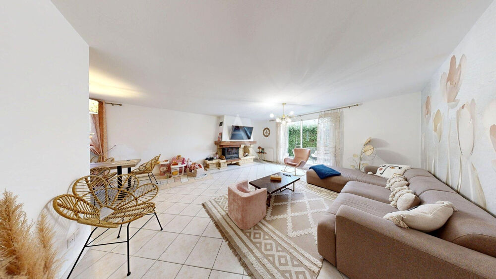 EXCLUSIVITE Maison plain pied Vauréal 120 m² 4 chambres Garage double terrain avant et arrière.