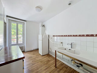  Appartement à louer 3 pièces 56 m²