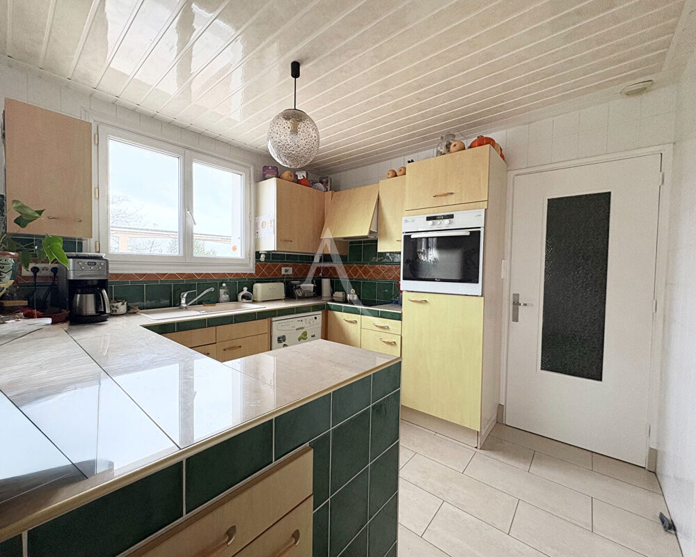 Vente Maison Maison 7 pièces - 5 chambres - NALLIERS Nalliers