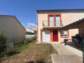  Maison à louer 4 pièces 81 m²