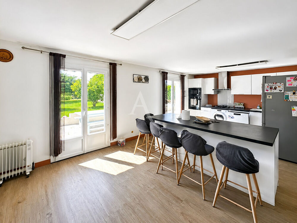 Maison plain pied de vie 6 chambres proche ETREPAGNY