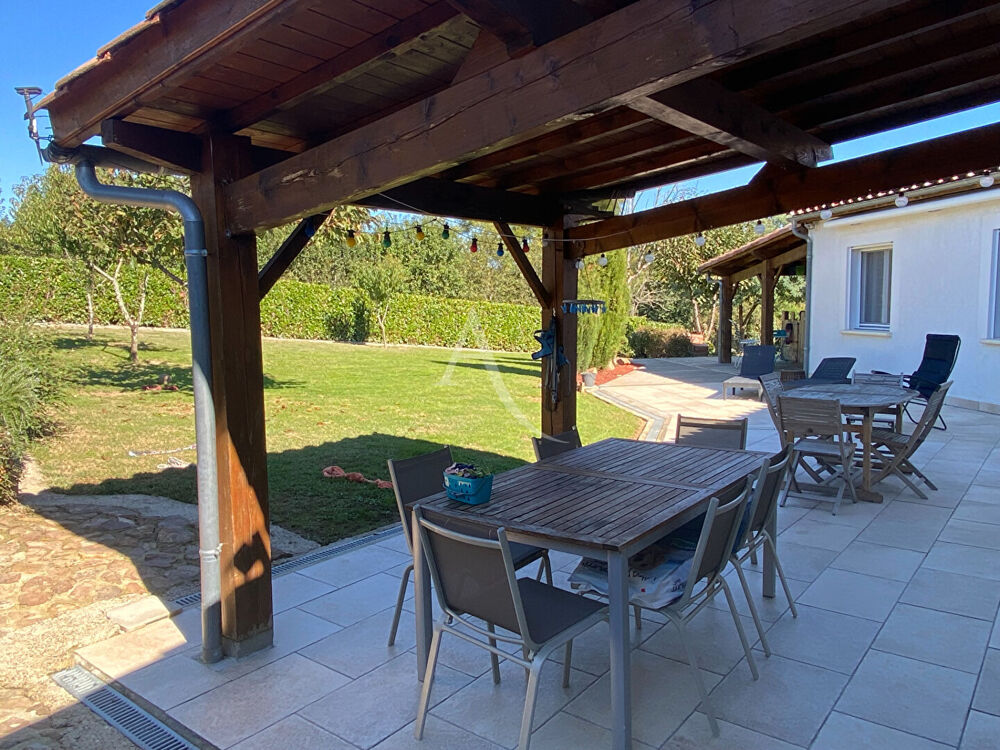 LAGUEPIE, maison de type 5 de 131 m²