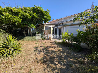  Maison à vendre 6 pièces 225 m²