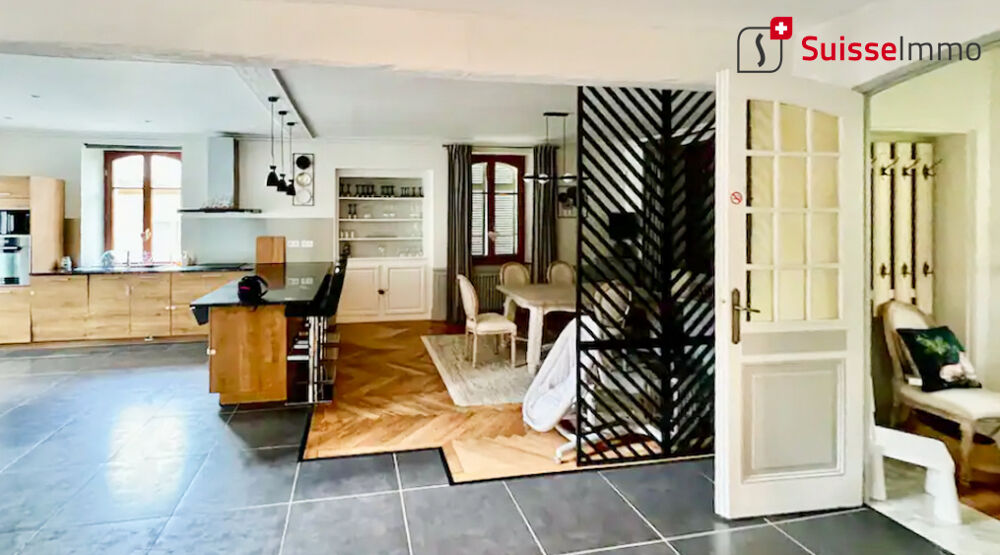 Maison de maître Maiche 10 pièce(s) 250 m2