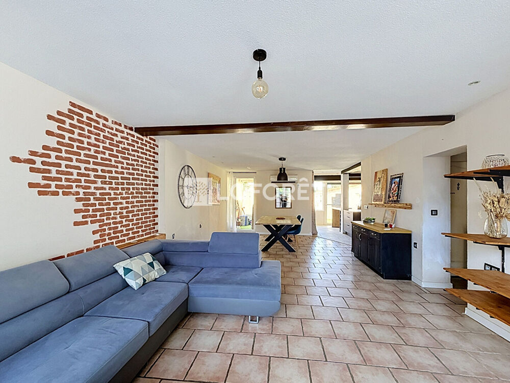 Vente Maison Villa Salses 6 pièces 139 m2 avec 4 chambres. Rivesaltes