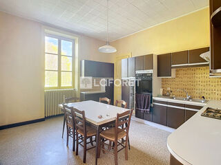  Immeuble � vendre 13 pi�ces 297 m�