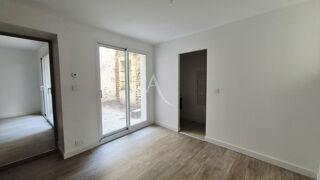  Appartement à louer 2 pièces 30 m²