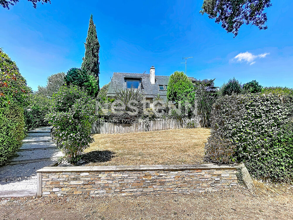 En exclusivité, à deux pas de La Roche-Bernard ! Élégante maison d'architecte aux prestations de qualité