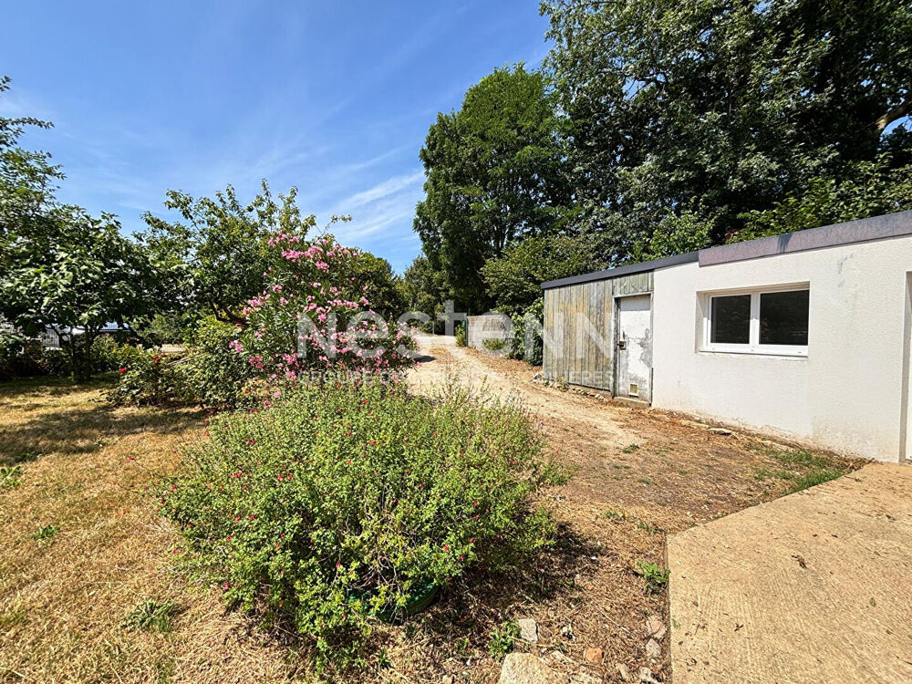 Maison à vendre à Elven centre, maison de plain pied, 4 chambres, jardin