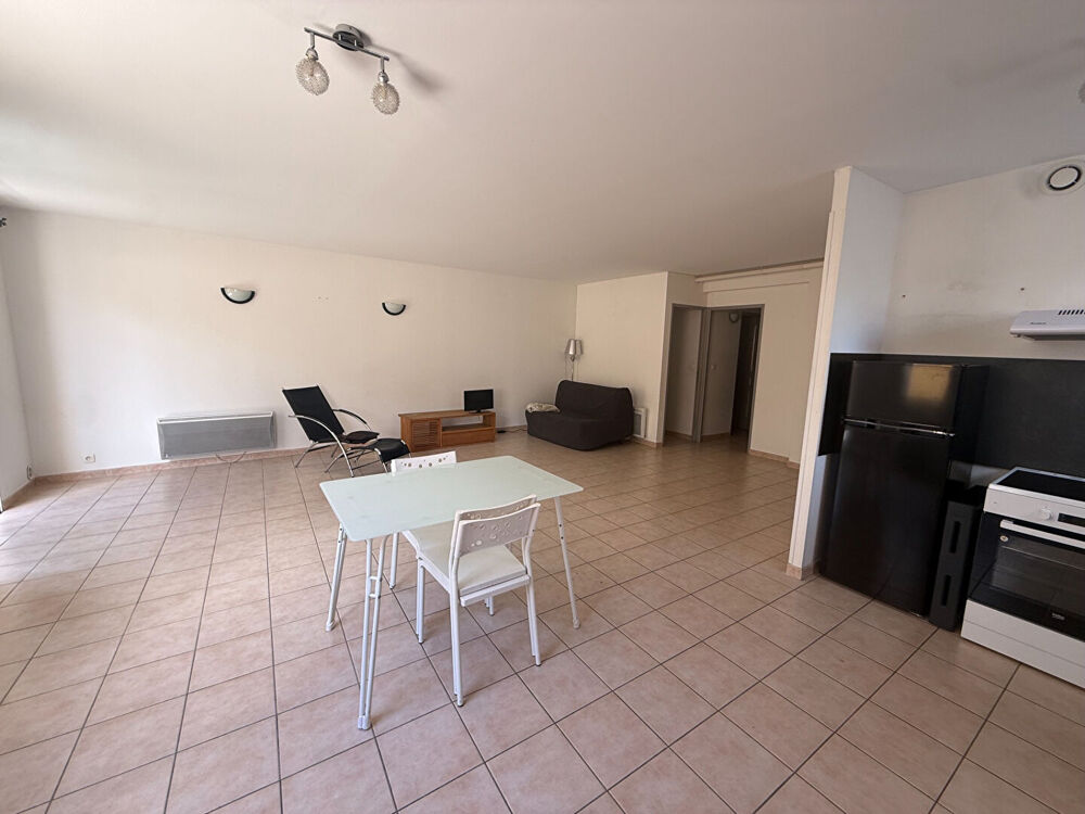 Location Appartement Vous cherchez � louer un grand appartement T3 � Orange Orange