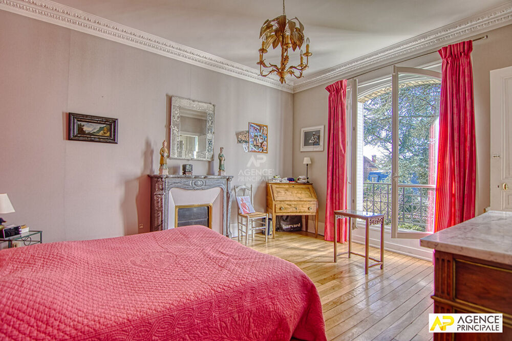 � vendre  Maison Versailles (78000)