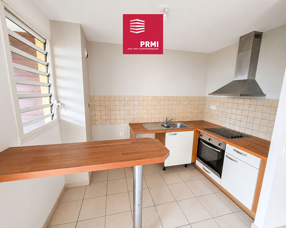 BRAS PANON : appartement T2 avec jardin, varangue, parking sous-sol, résidence sécurisée