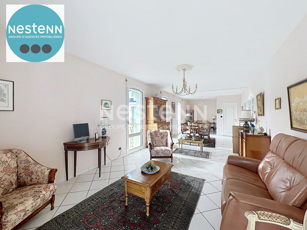 Rare à la vente ? Appartement 5 pièces lumineux avec vue imprenable sur la Loire terrasse.