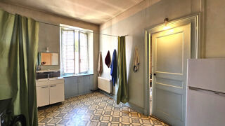  Immeuble à vendre 100 m² Saint genix les villages