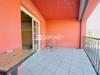  Immeuble � vendre 10 pi�ces 241 m�