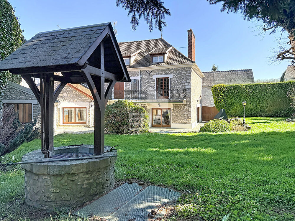 Maison à vendre à Etampes 9 pièce(s) 280m²