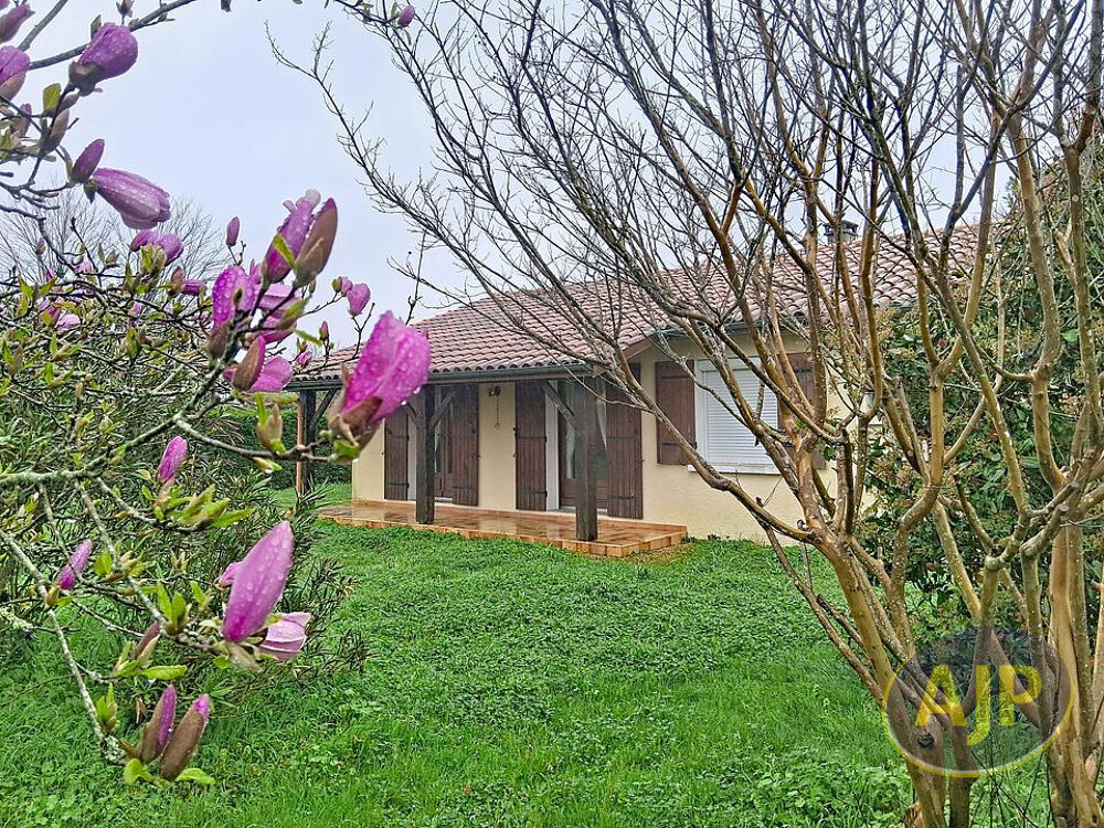 Maison avec dépendances