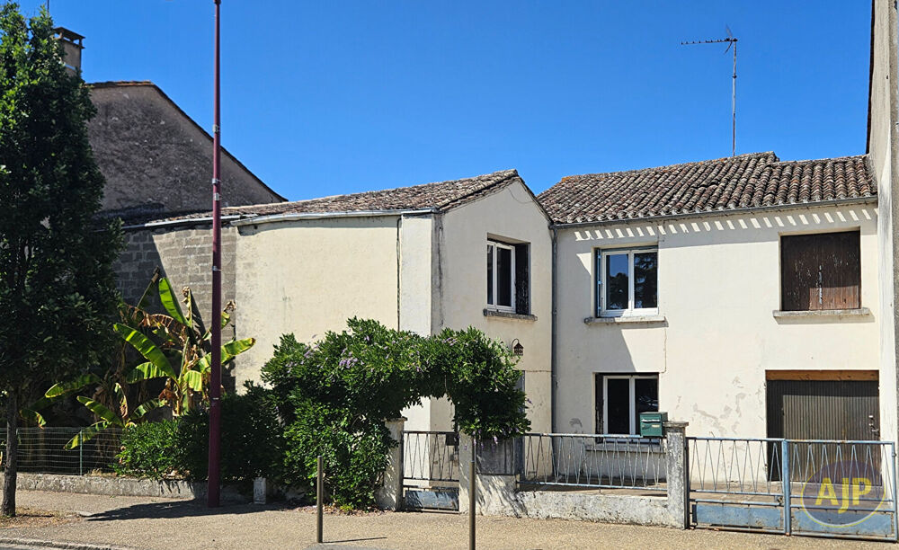 Maison 5 pièces 143 m² · à Saint Antoine de Breuilh · 143 m² · 77 500 €