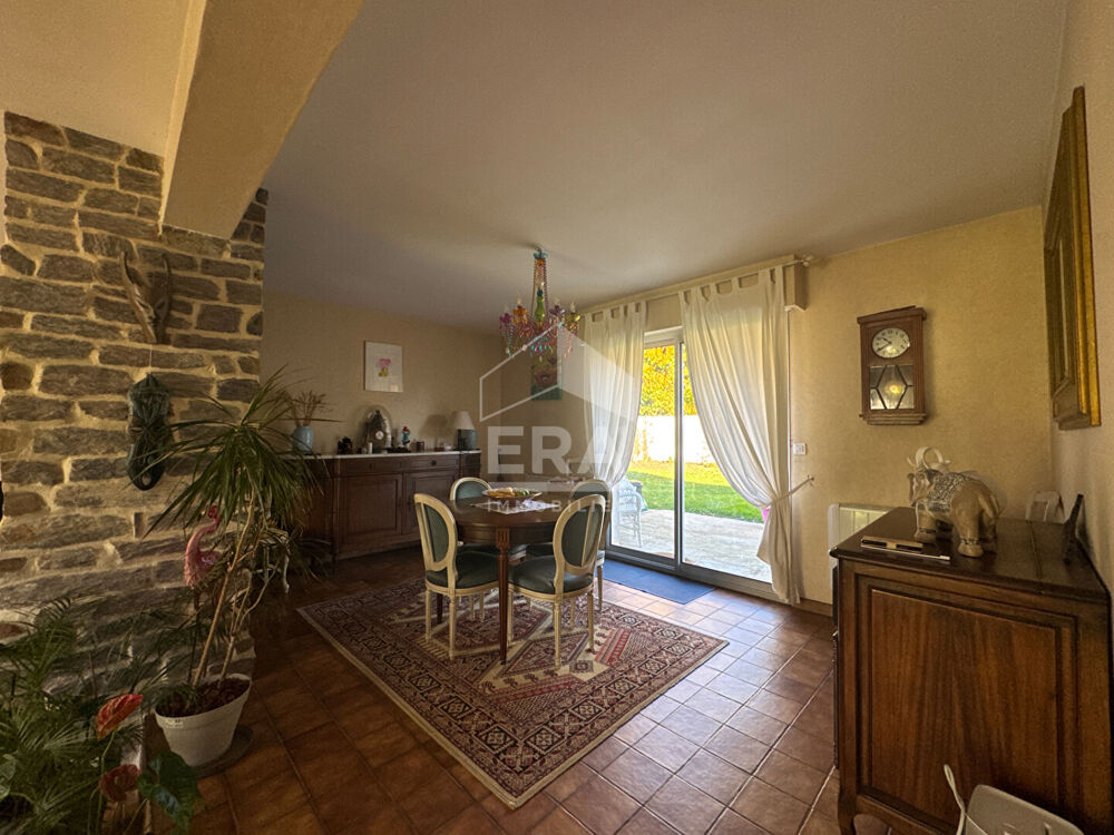 Maison à vendre à Pussay 5 pièce(s) 113.33 m2