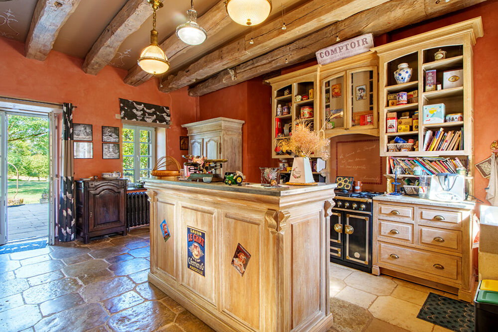 à vendre  Maison Excideuil (24160)