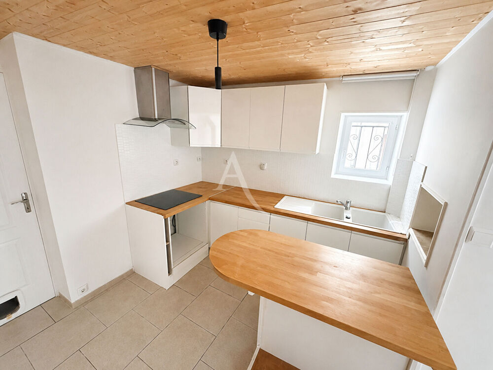 Location Maison MAISON DE VILLAGE AVEC TERRASSE A BAGNOLES Bagnoles