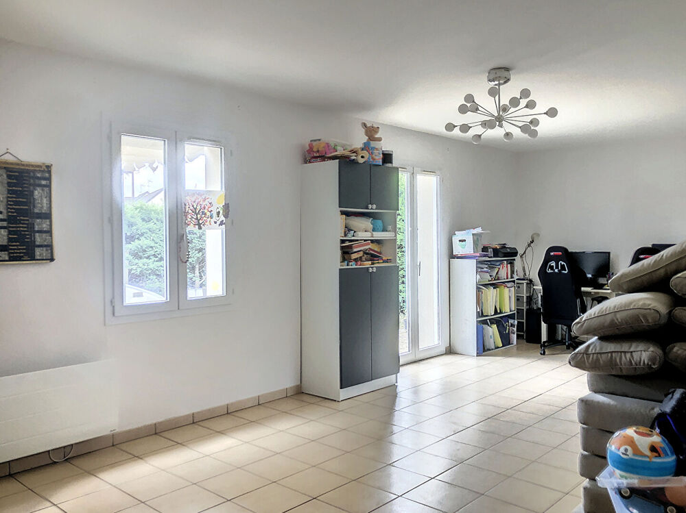 Maison Vineuil centre 167M² habitable -5 chambres Toutes commodités a pied