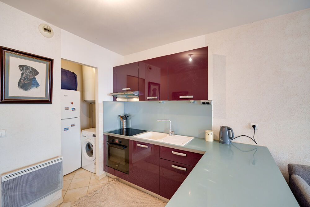 Vente Appartement Appartement Evian Les Bains 1 pièce 46.40m² loi Carrez en centre-ville avec cave Evian les bains