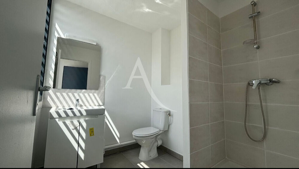 Location Appartement T1 centre ville de Fort De France entièrement rénové avec balcon Fort de france