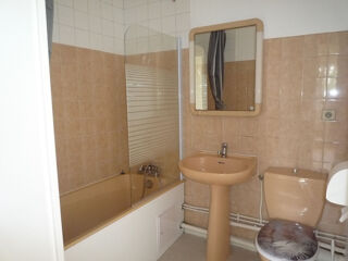  Appartement à louer 2 pièces 35 m²