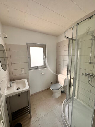  Appartement � louer 4 pi�ces 77 m�