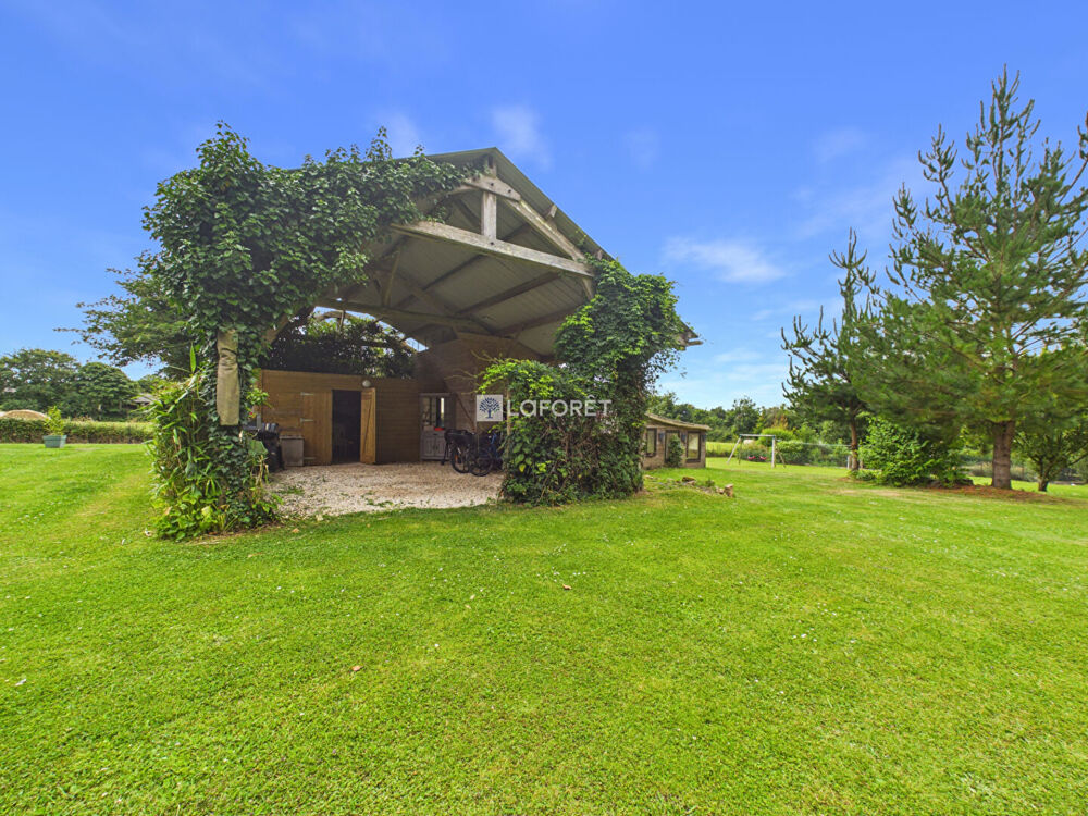 Vente Maison Maison PEUMERIT 7 Pièces 269 m² Peumerit