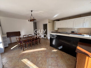  Immeuble � vendre 10 pi�ces 200 m�