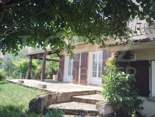  Maison à louer 6 pièces 106 m²