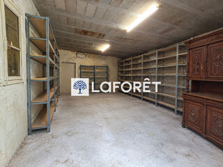 Parking / Garage à vendre 89 m²