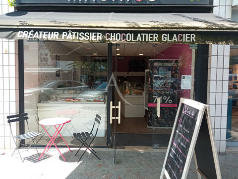   CHALLANS CENTRE-VILLE Local commercial de 61.33 m² 