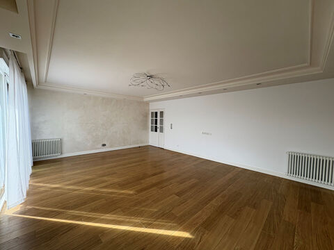  Appartement � louer 3 pi�ces 107 m�