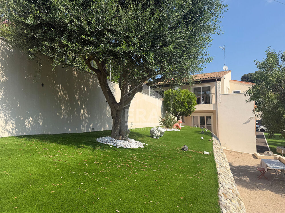 Bien plus qu'une villa : deux véritables lieux de vie indépendants à quelques minutes des plages