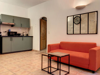  Appartement à louer 2 pièces 27 m²