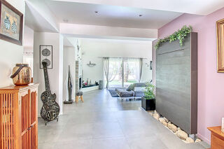  Maison  vendre 5 pices 300 m