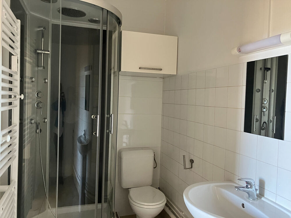 Location Appartement T3  Centre ville de 81.05 m2, Meximieux