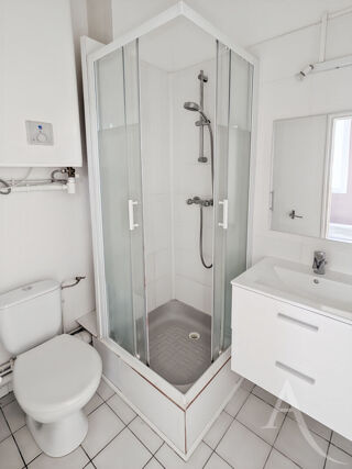  Appartement à louer 2 pièces 35 m²