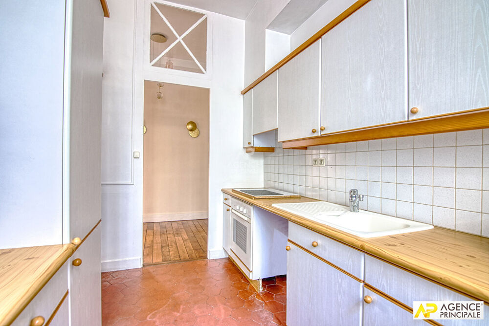 � vendre  Appartement Versailles (78000)