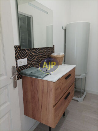  Appartement à louer 2 pièces 46 m²