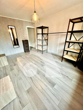  Appartement � louer 4 pi�ces 85 m�