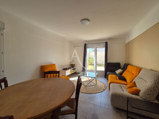 Appartement à louer 2 pièces 49 m²