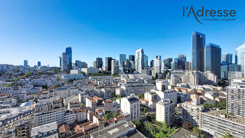 PUTEAUX/CENTRE 3 pièces en étage élevé sans vis-à-vis de 80 m² avec balcon 19m², double parking et cave