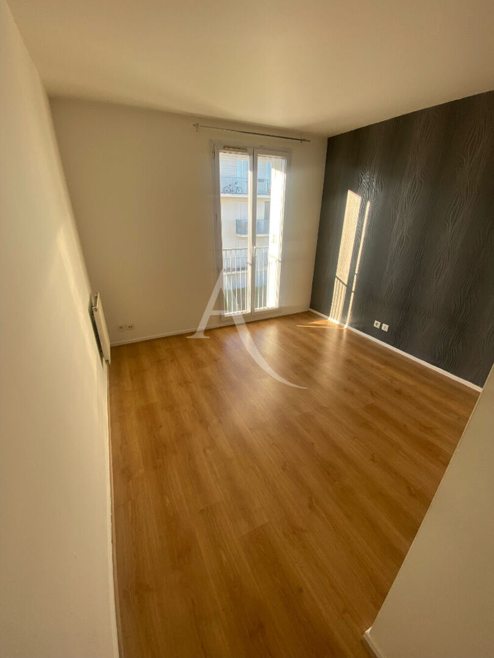 Location Appartement Appartement Sainte-Genevieve-des-Bois - 2 pièce(s) - 50 m2 Sainte genevieve des bois