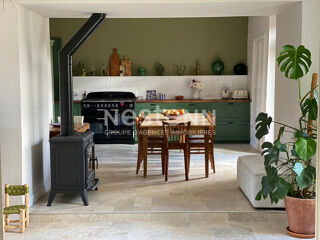  Villa � vendre 8 pi�ces 