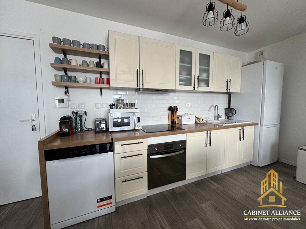 Vente Appartement Appartement récent 4 pièces à Melun - Confort et modernité au 3ème étage Melun
