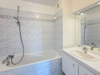  Appartement à louer 2 pièces 46 m²